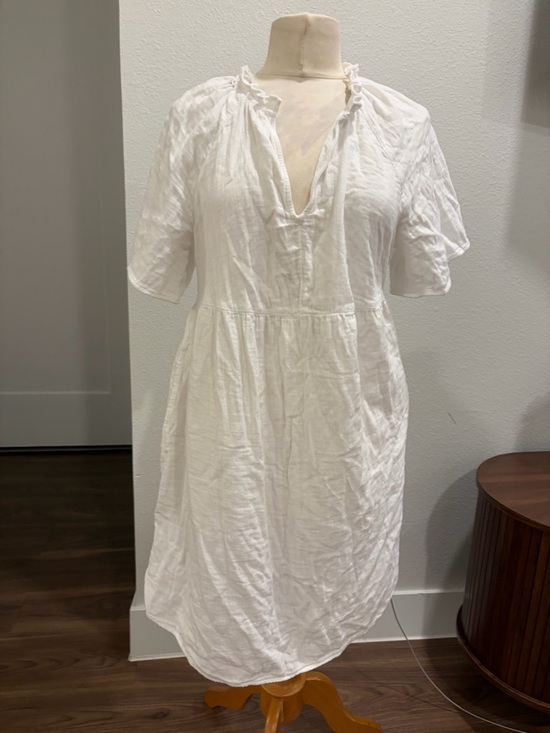 Old Navy Dresses & Skirts - Old Navy White Maternity Tunic Dress